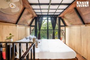 StayVista at Hillside Harmony Pvt Pool & Free Breakfast