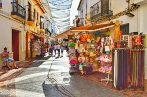 Sunny Studio in Nerja Center with Balcony close to Beach