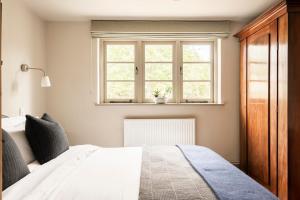 Pet Friendly Manor House Hop Kiln