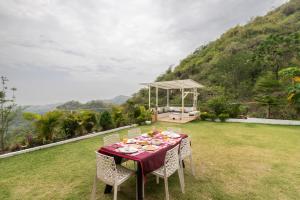 SaffronStays Mystic Homes - pet-friendly cottage with valley views & bonfire setup in Dehradun
