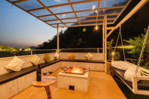 SaffronStays Mystic Homes - pet-friendly cottage with valley views & bonfire setup in Dehradun