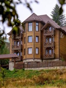 Під Лісом Pid Lisom