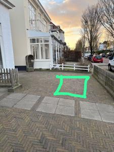 The Bond Studio FREE PARKING