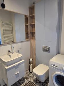 Urban Jungle Apartment David