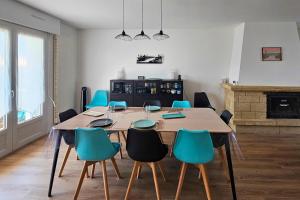 Grande Maison avec Jardin Parking proche de la Plage