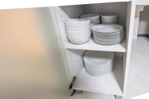 Roppongi 3min Walk, Shinjuku 10min,Shibuya 15min, Tokyo Tower 58sqm for 6