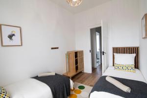 Treize Maison B-2 bed house in centre of Saint Severin