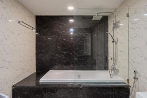 High-Floor City View Near SIAM