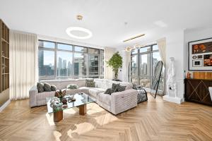 Stunning 2 Bdr Luxury Burj Khalifa view - 5hvězdičkové hotely ve městě Dubaj