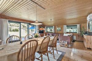 1302-Aakirkeby-Sjostauan-14