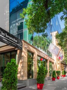 Crystal Palace Boutique Hotel