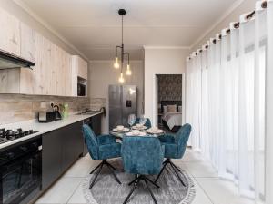 Reece Luxury Midrand Suite