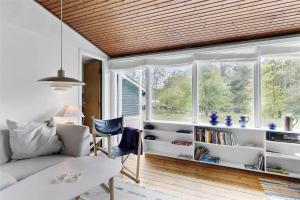 1411-Aakirkeby-Strandlokken-2