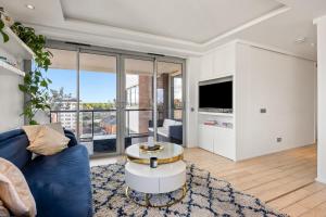 Stunning Flat in Chelsea, Kings Road with Balcony