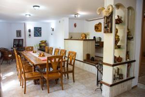 Вила Костадинов