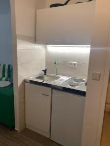 Work&Travel W04 - Parkplatz, Netflix, Internet für 3 Gäste