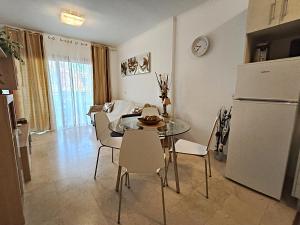 Beautiful Apartment Palm Mar con 4 posti letto e 3 piscine