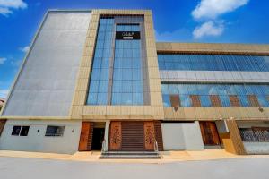 Collection O Republic Mall Coimbatore Formerly Manis Residency - 3-star hotels in Coimbatore