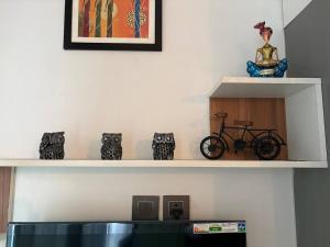 Wanderlust stays supernova