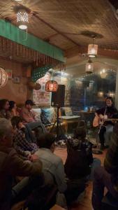 MeenaBagh Villa Rooms & Cafe