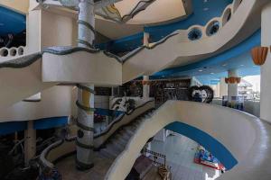 Benalmadena Seafront Apartment with Parking - by Magnolia Properties