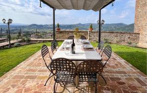 Lovely Apartment In Civitella Benazzone