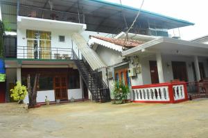 Eco Transit Udawalawe - Ubytování bez kategorie ve městě Udawalawe