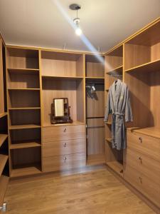 Milton on The Moyle Guest House