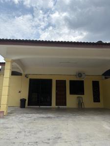 Nadis Guesthouse