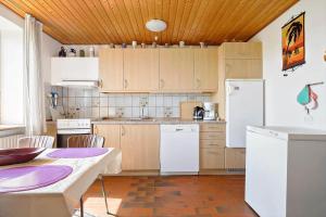 9116-Gudhjem-Rovej-22