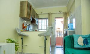 Lush Executive One Bedroom with free WI-FI