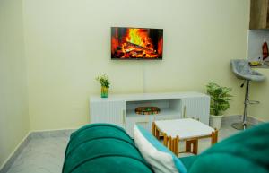 Lush Executive One Bedroom with free WI-FI