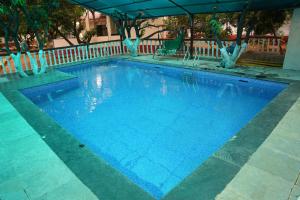 RahTaj Luxury Farmhouse