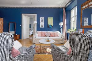 Uroczy Przestronny Apartament w Krakowie by Noclegi Renters