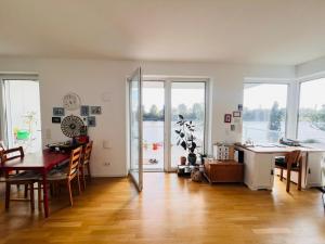 2,5 Zimmer Wohnung mit Weser - Blick