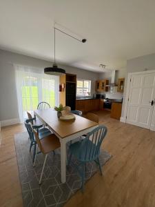 2 Cois Chnoic - Dingle holiday home