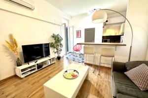 Spacious cocoon close to the beach