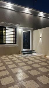 وحدات فاخره