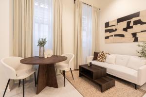 H18 - Boutique Apartments by BQA