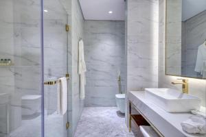 Sariya Hotel