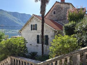 Romantic stone house by the sea ****