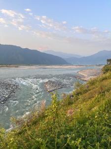 Toorsa Riverside Resort