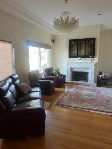 Big Bright Burlingame Hills Bay View Home