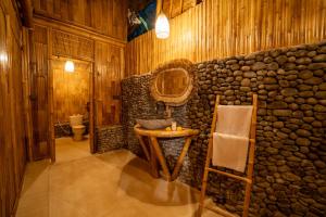 Jiva Bali - Neves Bamboo houses