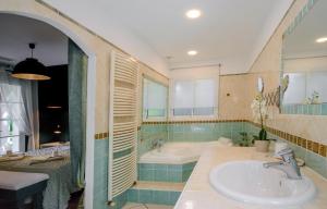 villa la combe blanche - toboggan aquatique privée