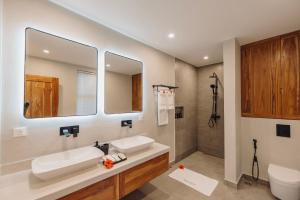 Johari Beach Resort, Kizimkazi Zanzibar