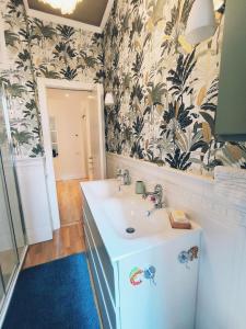 Elegant apartment 5 minutes from the subway