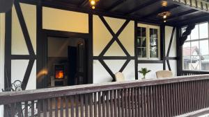 Cottage - Kleine alte Villa am See