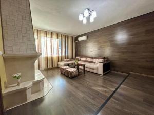 Apart House Ana Апартамент за гости Ана