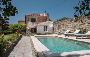 Villa Palazzo Limone with pool by Villas Guide